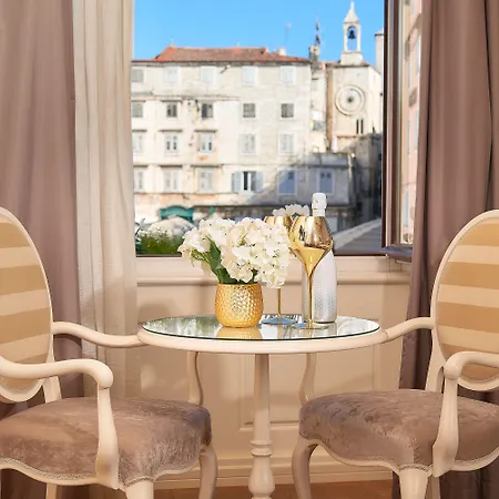 Piazza Heritage 4* Spalato