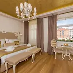 Piazza Heritage 4* Split