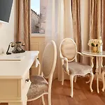 Hotel Piazza Heritage 4*
