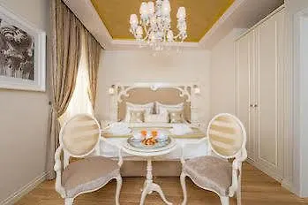 Hotel Piazza Heritage 4*