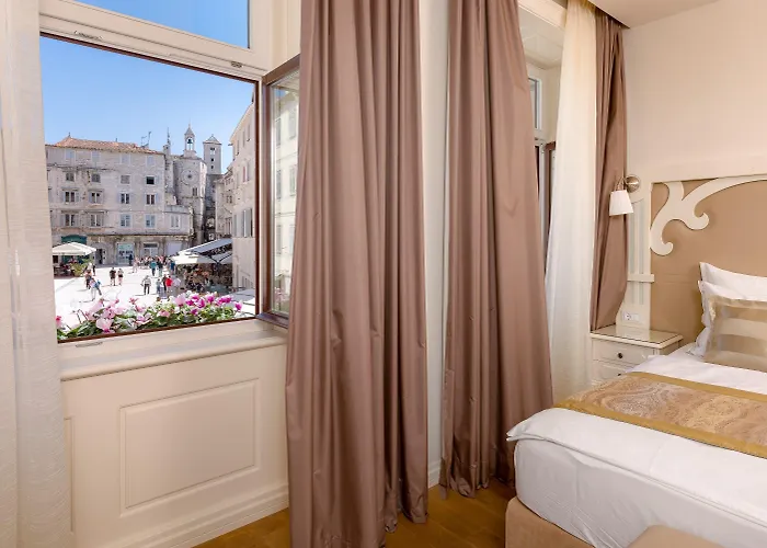 Piazza Heritage Hotel