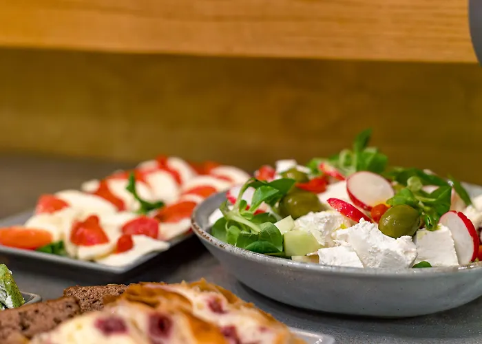 ピアッツァ ラグジュアリー ルームズ