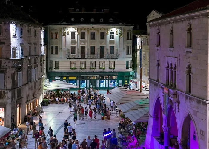 Piazza Heritage Hotel