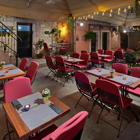 Piazza Heritage Szálloda