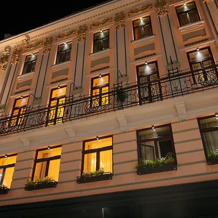 Piazza Heritage Hotel 4*