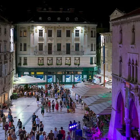 Piazza Heritage Szálloda