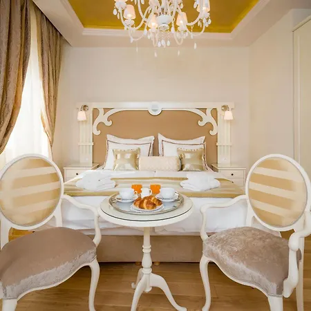 Piazza Heritage Split