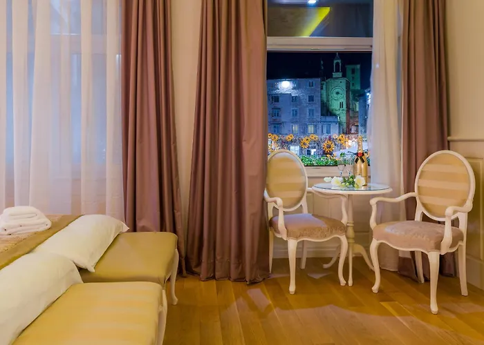 Piazza Heritage Hotell Split