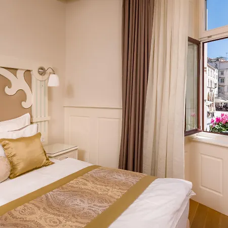 Piazza Heritage Split