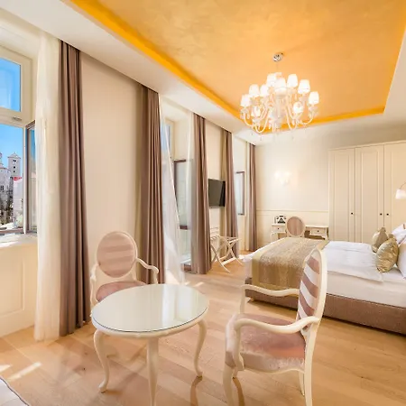 Hotel Piazza Heritage 4*